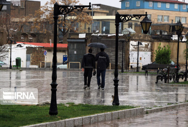 امروز و فردا در کدام مناطق ایران باران می‌بارد؟