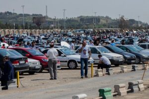 آخرین قیمت خودرو در بازار / دنا ٣٢۵ میلیونی شد