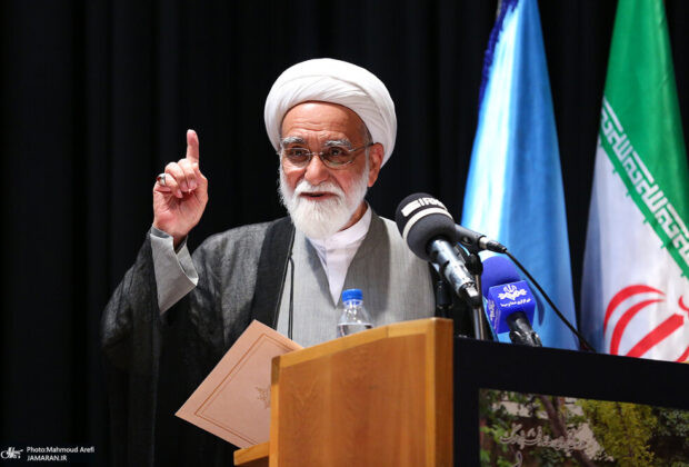 «اطلاعات» طبق حکم رهبری باید زبان گویای همه گروه ها باشد