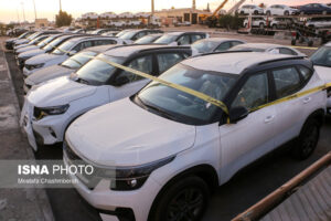  مهلت ثبت نام خودروهای وارداتی تمدید شد