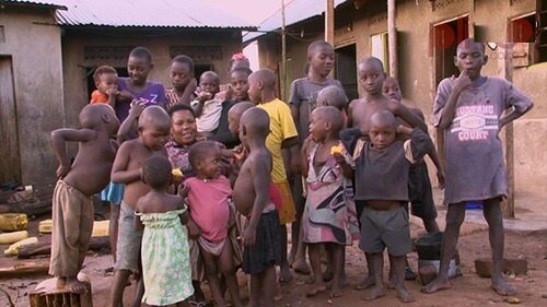 ببینید  تصاویری باورنکردنی از خرید و فروش کودکان داخل گونی