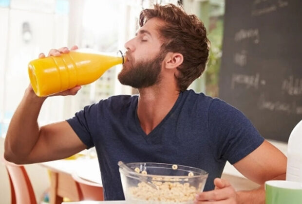 ببینید  پاسخ به یک معما؛ آیا خوردن آبمیوه هم حد مجاز دارد؟