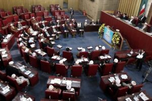 مجلس خبرگان جوان می‌شود؟/ آماری جالب درباره سن کاندیداها