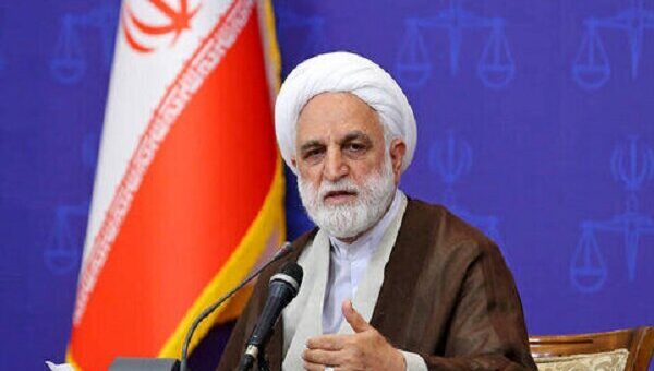 ببینید  رئیس قوه قضاییه: دشمنان به اختلاف‌افکنی در ایران دل بسته‌اند