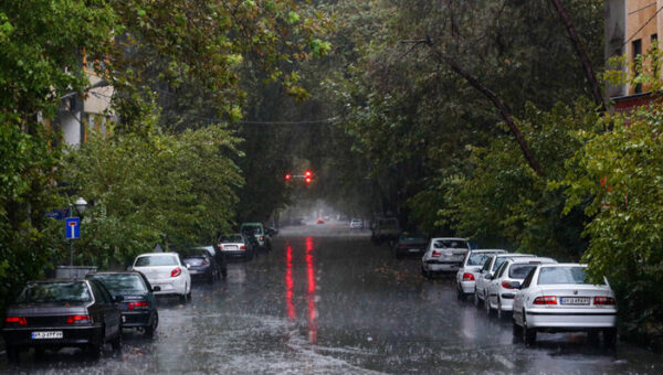 ببینید  تصاویری از بارش شدید و ناگهانی باران در تهران