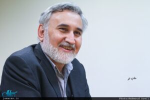 ببینید  حضور محمدرضا خاتمی در گردهمایی پزشکیان