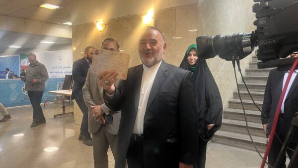 شاهوردی: مردم ایران فدایی دارند/ دولت فراجناحی با پتانسیل مردان و زنان تشکیل می دهم