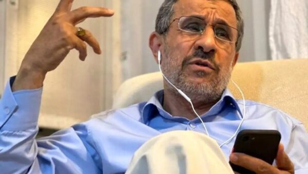 ببینید  اسکورت ویژه محمود احمدی‌نژاد در ترکیه