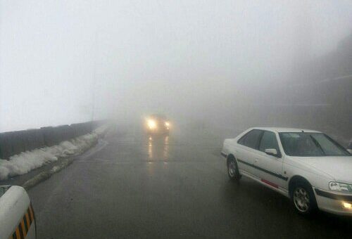 مه شدید جاده‌های قزوین را فرا گرفت