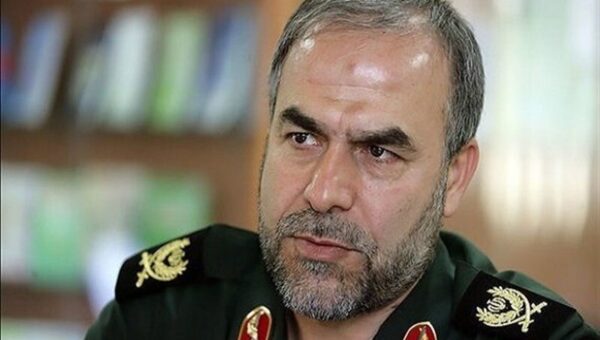 معاون سیاسی سپاه: در صحت مقاومت برابر آمریکای قلدر، هرگز نباید تردید کرد/ ایستادگی برابر استکبار جهانی یک اصل خدشه‌ناپذیر، ثابت و همیشگی است