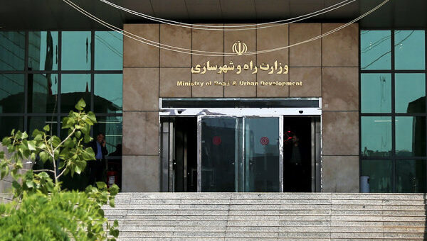 تلاش مهرداد بذرپاش برای بازگشت به وزارت راه و شهرسازی در دولت چهاردهم!