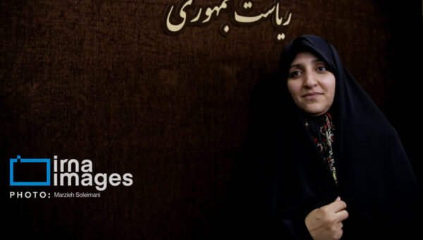 تجلیل معاون رئیس‌جمهور از زنان ایرانی/ آنها از آغازین لحظات شکل‌گیری تمدن در بطن حیات اجتماعی، اقتصادی، فرهنگی و حتی سیاسی حضور فعال داشته‌اند