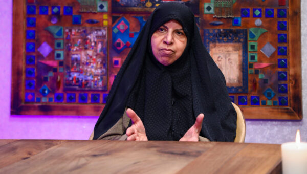 ببینید اولین وزیر زن بعد از انقلاب:  فقط به صدای محمد اصفهانی گوش می‌دهم