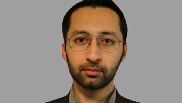 مواضع ترامپ را در لقمه حقیقت بپیچید: حقیقت، دروغ، حقیقت