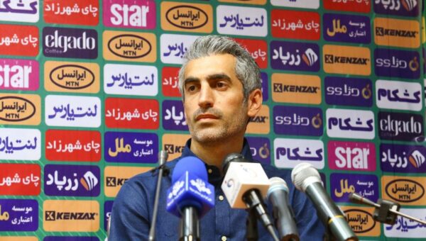 جباری: نظر همه در مورد استقلال فرق کرده؛ هر چقدر می‌گیرند نوش جانشان!