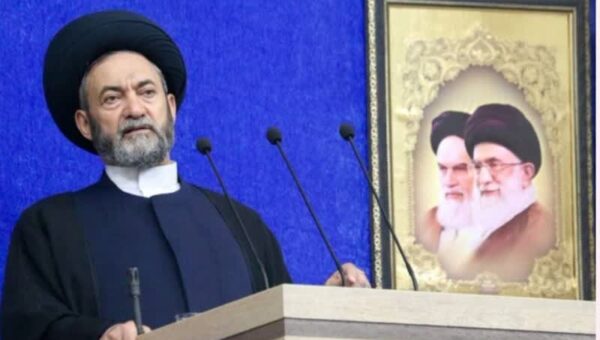 امام جمعه اردبیل: واقعیت‌های تاریخی با امیال و اغراض سیاسی تغییر نمی کند