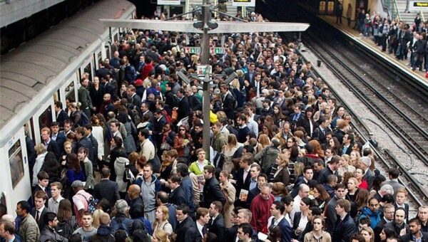ببینید  قطع گسترده برق متروی لندن را فلج کرد