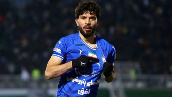 ماشاریپوف در استقلال حرام شد!