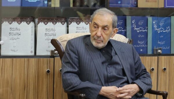 ولایتی پیام صادر کرد/ دیدگاه امام (ره) در مساله فلسطین یک راهبرد جامع و انسانی است/ دشمن واقعی صهیونیسمِ غاصب است