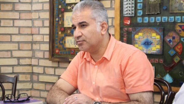 مصطفی مهرآیین آزاد شد