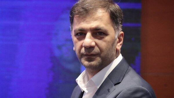 بساط پرداخت‌های بی‌حساب به فوتبالیست‌ها قطعا باید جمع شود/ دستمزد نجومی می‌گیرند، از مالیات هم فرار می‌کنند