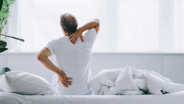 علت تشدید کمردرد در ساعات اولیه صبح