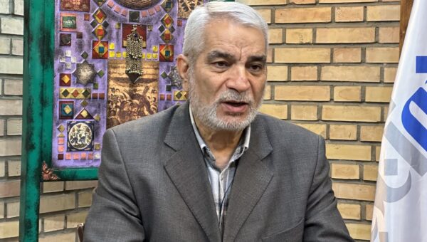 کوهکن: سعید جلیلی در چنین شرایطی طرح استیضاح پزشکیان را نه درست می‌داند و نه صحیح/ من به پزشکیان رأی ندادم، اما انصاف حکم می‌کند که بگویم…