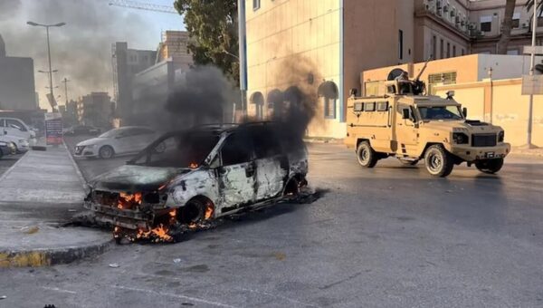 ببینید  حمله پهپادی اسرائیل به یک خودرو در جنوب لبنان