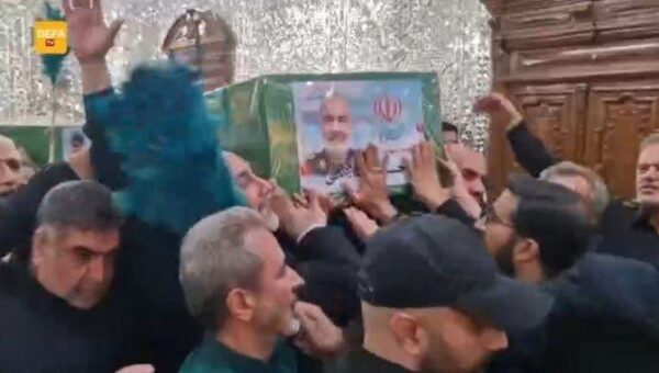 جمعی از همسران شهدای مدافع حرم با خانواده شهید سلامی دیدار کردند/ با شهادت شهید سلامی خانواده شهدای مدافع حرم و امنیت بار دیگر یتیم شدند