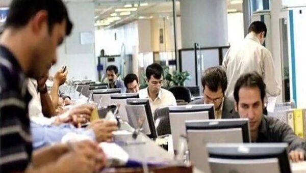 خدمات دولتی در جنگ متوقف نشد