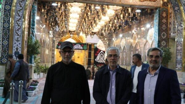 عکسی از شهیدان باقری، محرابی و ربانی در بین الحرمین