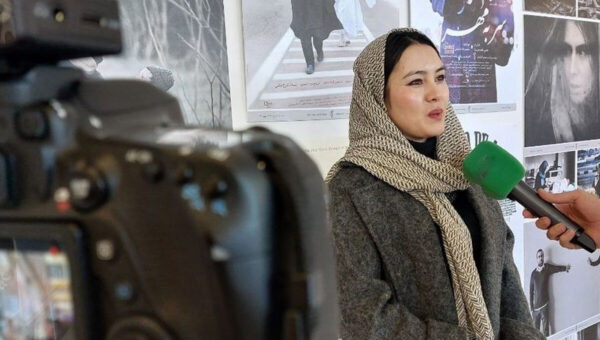 ببینید  نظر جالب بازیگر افغانستانی سینمای ایران درباره اخراج اتباع غیرمجاز از ایران
