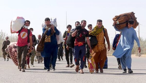 ببینید  ویدیوی دختر بلاگر افغانستانی از مسیر برگشتش از تهران به افغانستان
