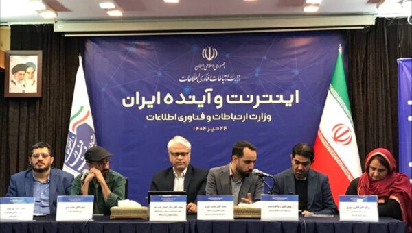 چیت‌ساز: سیاست فیلترینگ موفقیت‌آمیز نبوده است / بیدی: حاکمیت به اینترنت به چشم یک تهدید نگاه می‌کند