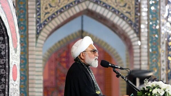 آیت‌الله مروی: هیچ‌کس حق ندارد اتحاد ملت در برابر دشمن را بهم بزند / انسجام ملی، آینده ایران را رقم می‌زند
