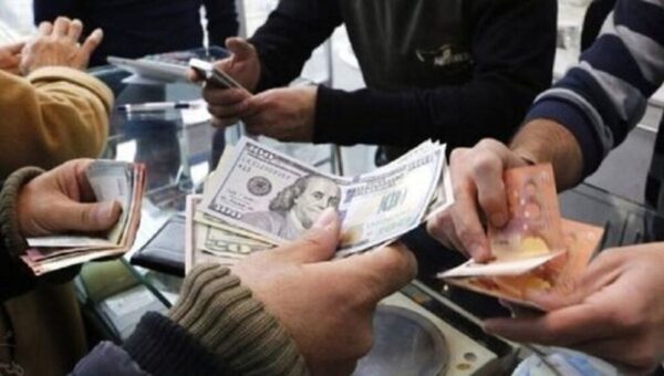 دلار مسافرتی ناگهان ۱۰۱ هزار تومان شد/ سهمیه ارزی هر نفر چقدر است؟ + عکس