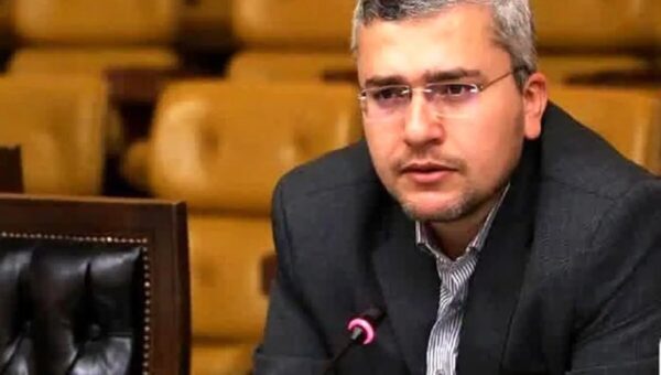 رسایی از پاسخ‌های وزیر اطلاعات به سوالاتش قانع نشد/ خطیب به صحن مجلس می‌رود؟
