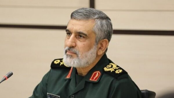 ناگفته های شهید سردار حاجی‌زاده درباره مذاکرات / هدف غربی ها از مذاکرات هسته ای با ایران چه بود؟