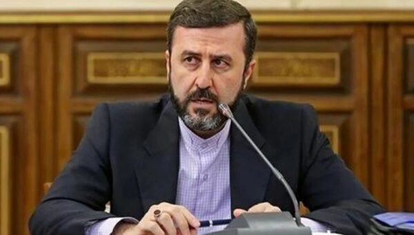 در دیدار غریب‌آبادی و والی هرات چه گذشت و موضوعاتی مطرح شد؟