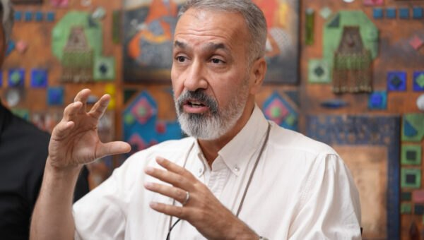 ببینید روایتی از حذف نشدن مشق شب در مدارس؛ حتی تا پیش مراجع هم رفتند