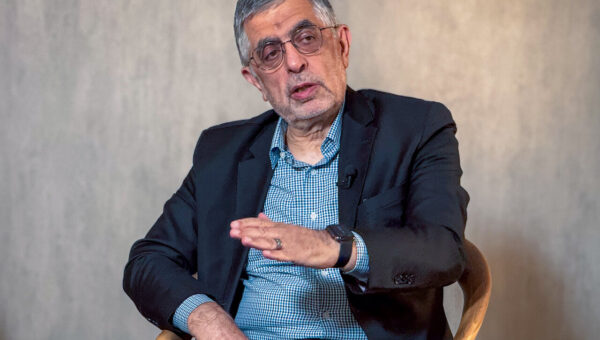 حمله به غلامحسین کرباسچی: از مسجد چه  وحشتی دارید که مثل دشمنان و منافقین از ساختن آن حرف می زنید؟