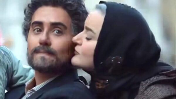 عکس  الناز شاکردوست اینبار سبیل گذاشت