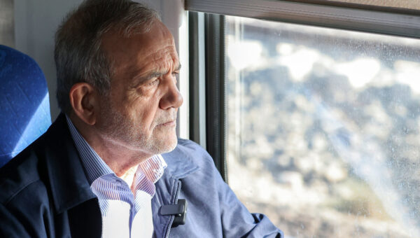 ببینید  وقتی رئیس جمهور مسافر مترو شد!