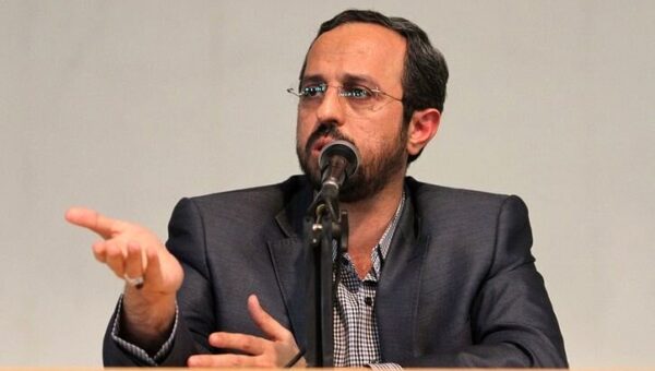 دستیار قالیباف: اصلاح‌طلبان با شعار مذاکره، خواسته‌های دشمن را تکرار می‌کنند