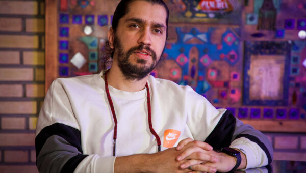 وقتی فرهنگ‌ عذرخواهی نداریم/ استقلالی‌ها ما می‌گوییم معذرت!