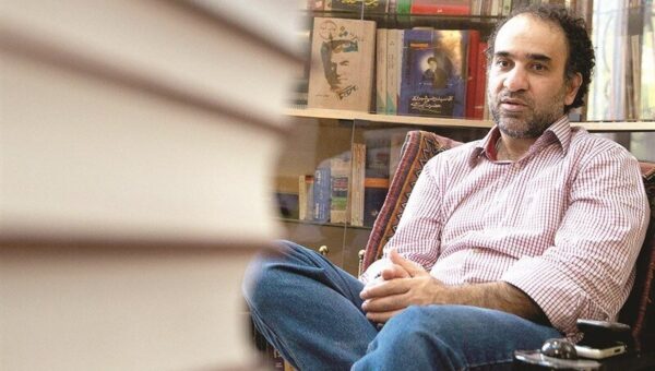 ببینید  نخستین تصاویر از صحنه حادثه سقوط رضا امیرخانی