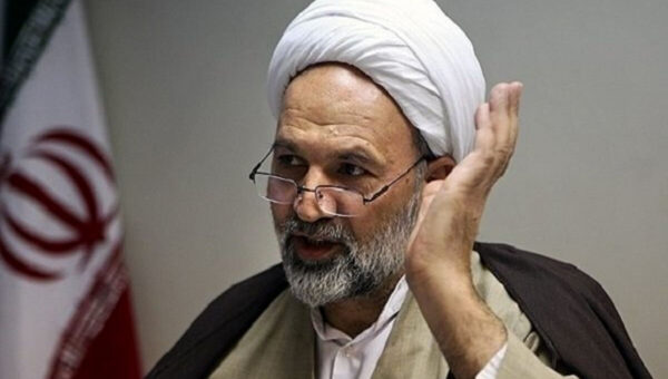 واکنش عضو جبهه پایداری به سخنان پزشکیان در مجلس درباره نگرانی برای رهبری در زمان جنگ 12 روزه؛ انقلاب وابسته به شخص نیست