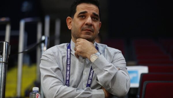 صابر کاظمی را بهانه نکنید برای تسویه حساب‌ شخصی!