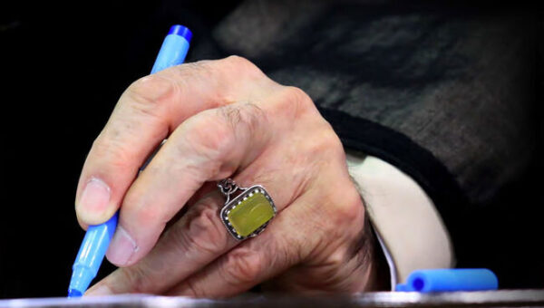 غزل تازه سروده رهبر انقلاب منتشر شد؛ صبح است جانا شوری به پا کن… + متن غزل