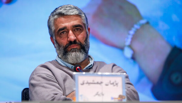 عکس  تصویری جدید از پژمان جمشیدی در کنار برادر و برادر زاده اش در سفر به تورنتو کانادا